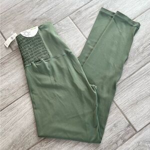 NWT Aerie Offline Real Me 7/8 Leggings Hi-Rise Waist Olive Green Size Small